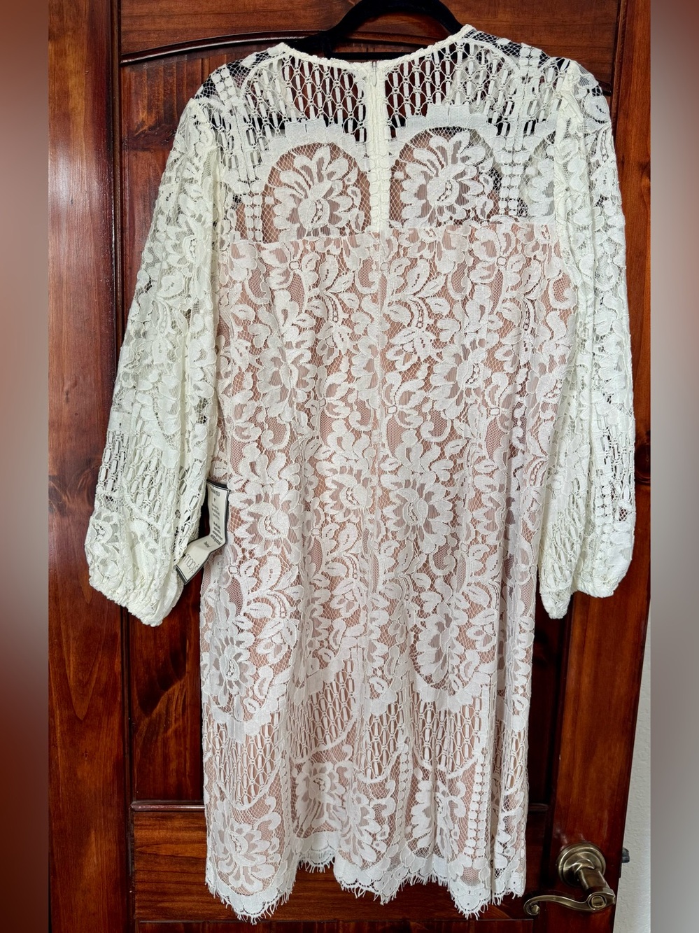 Vince Camuto Ivory Lace Midi Women’s Plus Dress - Picture 3 of 7